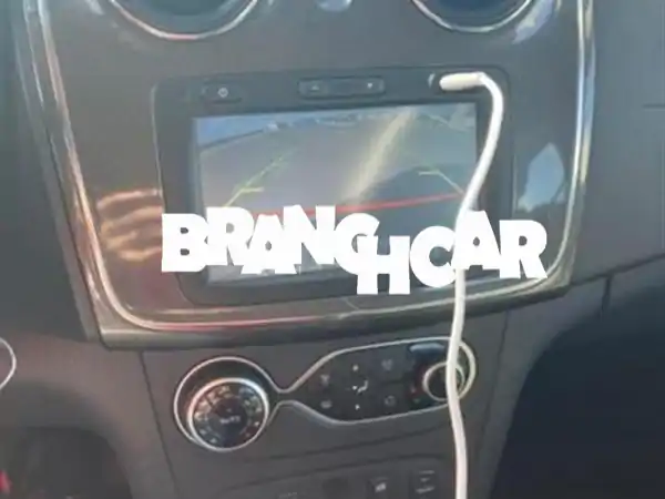 داسيا سانديرو ديزل يدوية 2021 في سلا