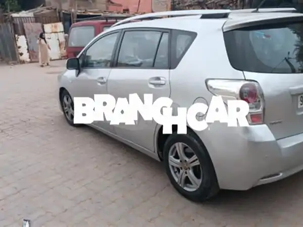 تويوتا فيرسو