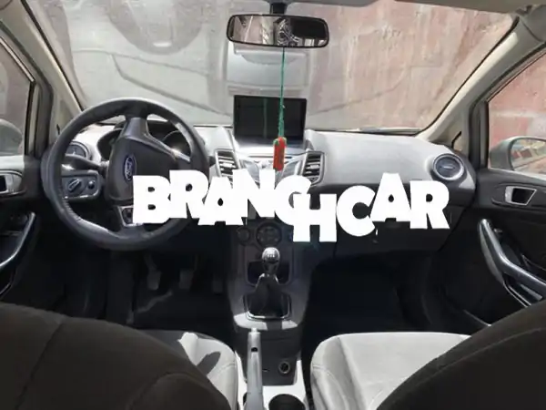 فورد فييستا بنزين يدوية 2017 في مراكش