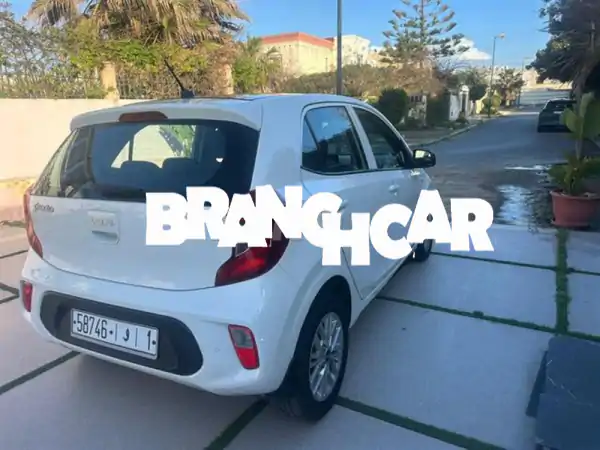 كيا بيكانتو 2022 للبيع: سيارة المدينة الاقتصادية بحالة رائعة | 60,000 كم | كاملة المواصفات