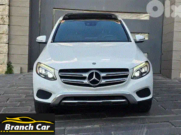 Mercedes GLC 3004 matic 2018 gray on black (clean carfax)