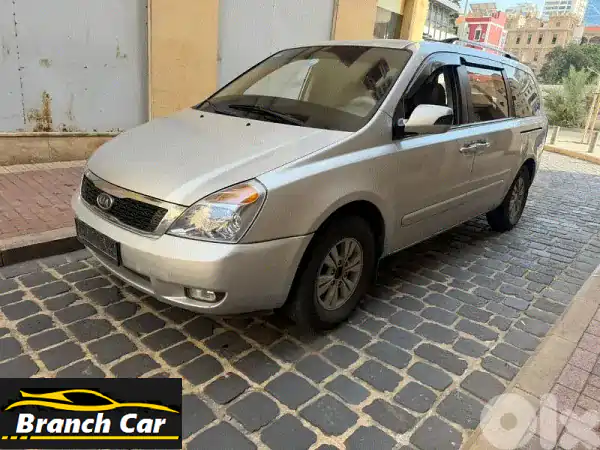 كيا سيدونا 2011