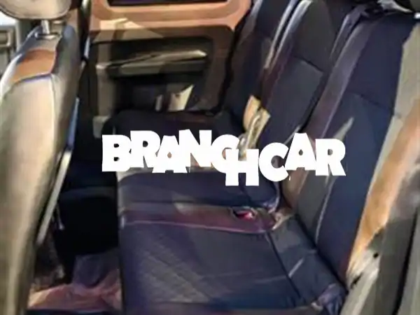 سيارة بحالة جيدة