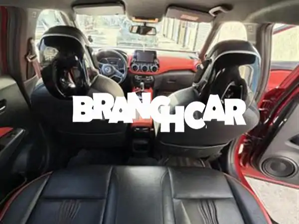 نيسان يد أولى