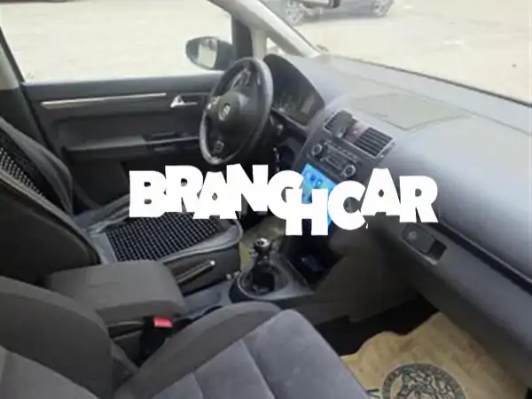 فولكس فاجن توران ديزل يدوية 2011 في سطات