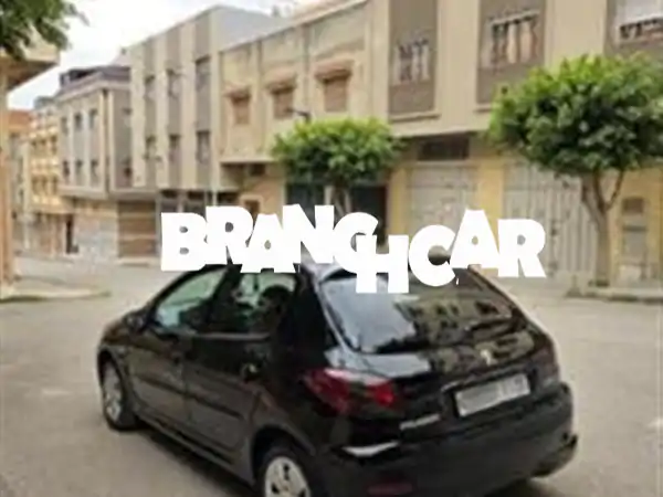 سيارة نقية للبيع