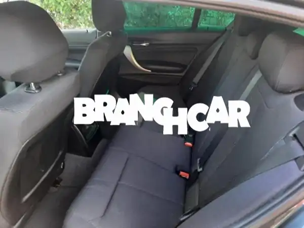 BMW الفئة الأولى ديزل يدوية 2016 في الرباط