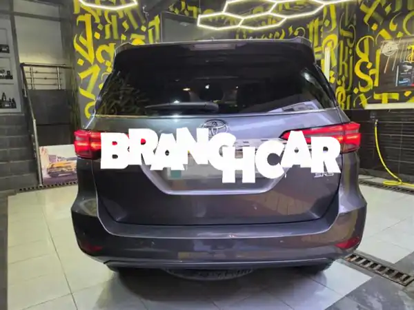 تويوتا فورتشنر SR54