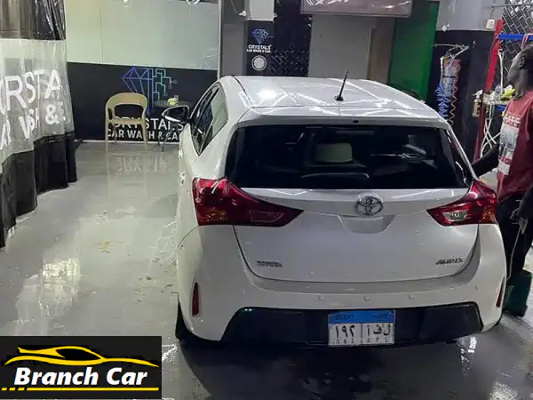 Toyota auris fabrica 2014
