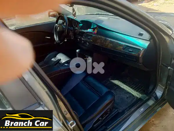 بي إم دبليو 525 موديل 2004: أيقونة الفخامة...