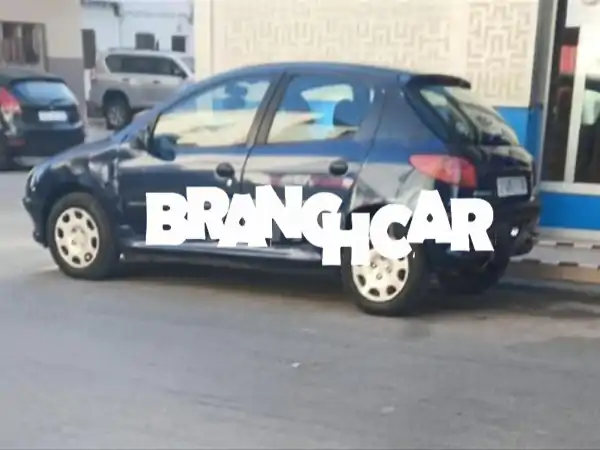 بيجو 206 اقتصادية 2000 للبيع: سيارة العمر الموفرة بـ 40...