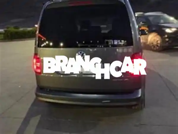 سيارة بحالة جيدة