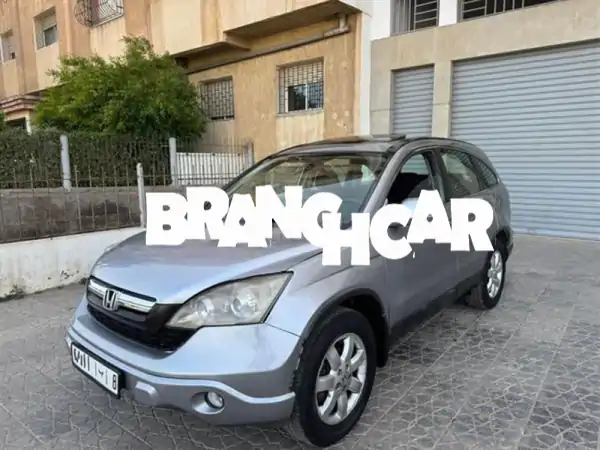 هوندا CRV سقف بانورامي وعلبة تروس أوتوماتيكية