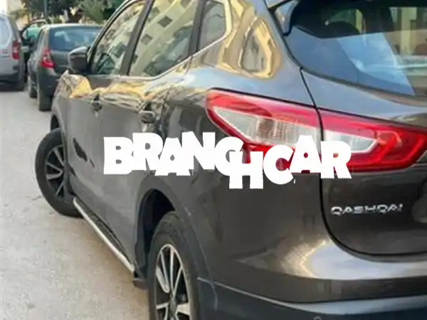 فرصة ذهبية: نيسان قشقاي 2017 مانوال للبيع - 157 ألف كم - جاهزة لمغامرتك التالية!