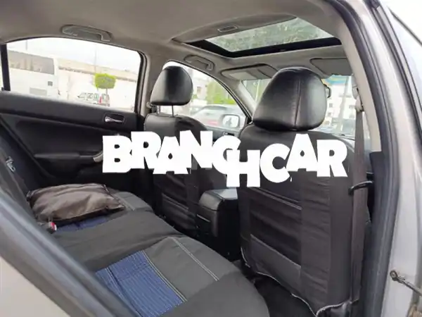 هوندا أكورد للبيع