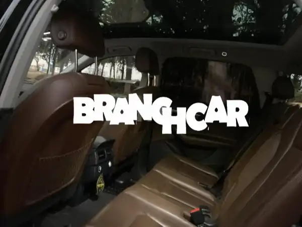 أودي Q7 157,000 كم 10/2016