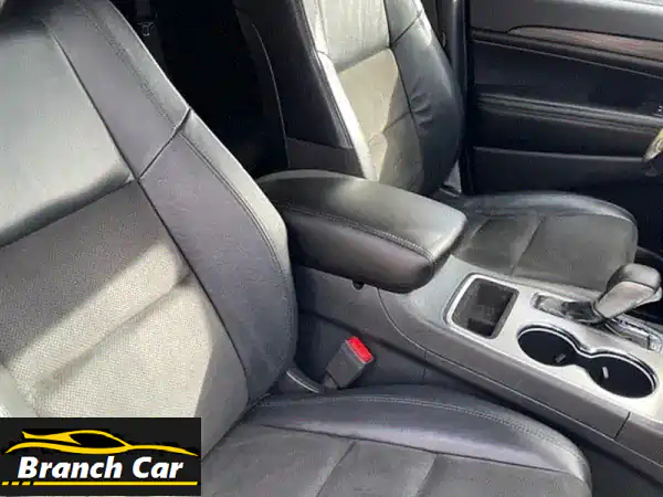 جيب جراند شيروكي Altitude 4x4 2019: انطلق بأسلوب! نظافة...