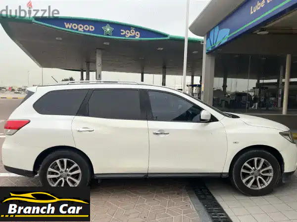 نيسان باثفايندر 2016  حالة ممتازة  7 مقاعد  V6