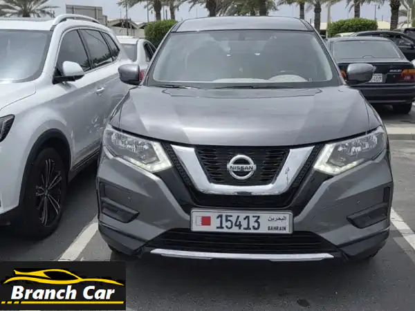 نيسان اكستريل 2021 سعة 2.5 للبيع. ماشية 77 ألف كيلو...