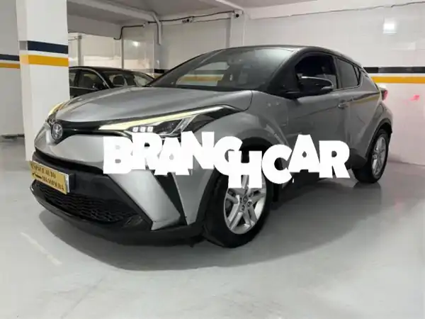 تويوتا سيإتشآر هايبرد أوتوماتيك 2022 في الرباط