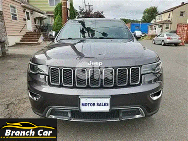 جيب جراند شيروكي 2018 Altitude V6 4x4 أسود - نظافة المعرض! (Expo Clean)