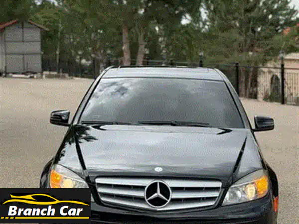 للبيع: مرسيدس C250 2013 سوداء - الأناقة الألمانية بانتظارك!