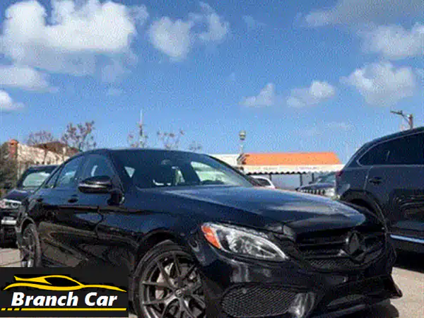 مرسيدس C-Class 2018: أمتلك فخامة C300 4MATIC سوداء – كارفاكس نظيف و0 خدوش!