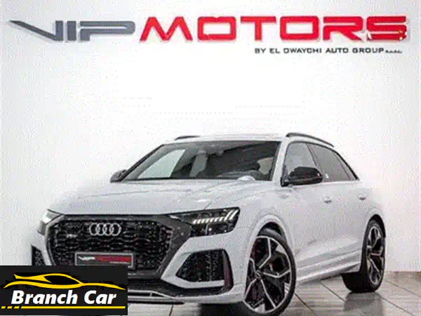 امتلك أسطورة الطرقات: أودي RSQ8 موديل 2022 - 12 ألف كم فقط، مصدر وكالة وتحت الضمان!