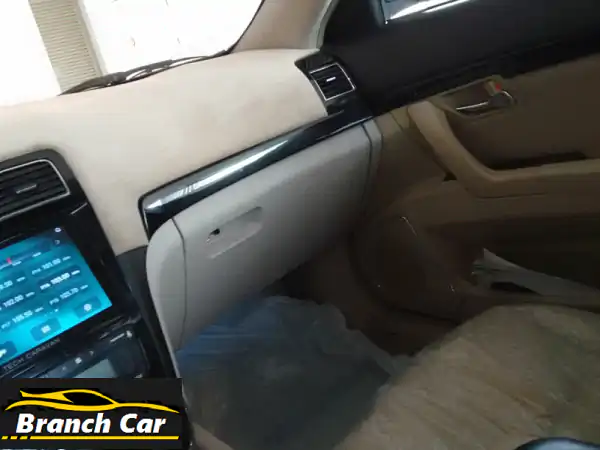 فرصة ذهبية: جيلي امجراند 8 موديل 2015 | مفحوصة ومجددة | جير عادي | جاهزة للانطلاق!