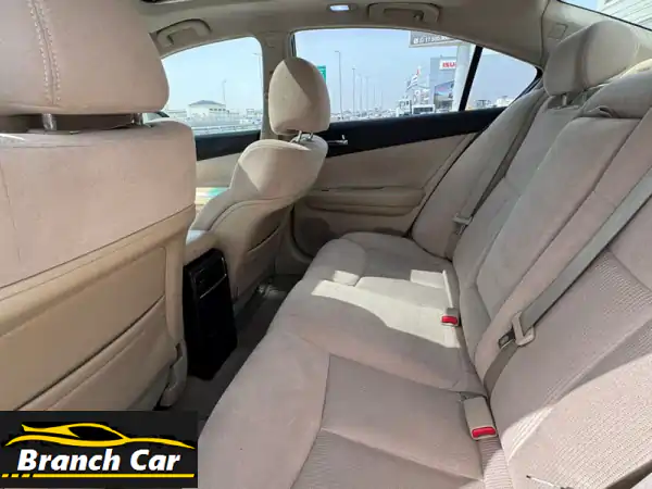 نيسان ماكسيما 2014 (أبيض). المسافة المقطوعة: 191,250 كم. خيار متوسط مع عجلات سبائك، بلوتوث، مثبت ...