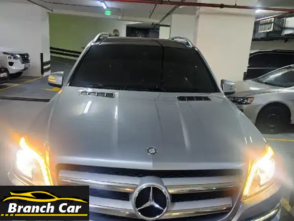 مرسيدس GL500 الفاخرة للبيع: فل كامل (مواصفات خليجية) - جاهزة للانطلاق بلا أي مصاريف إضافية!