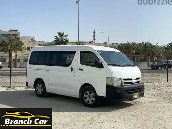 Toyota Hiace 2013