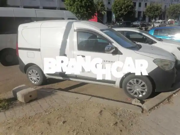 داسيا دوكر ديزل 2015 للبيع بطنجة: اقتصادية، يدوية،...
