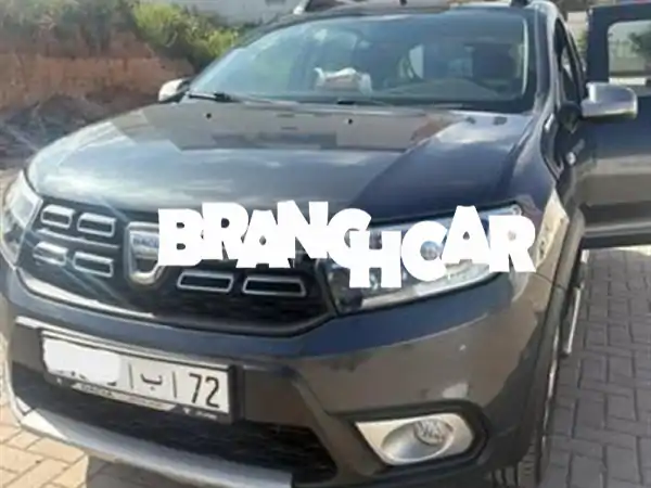 داسيا سانديرو ديزل يدوية 2019 بالدار البيضاء