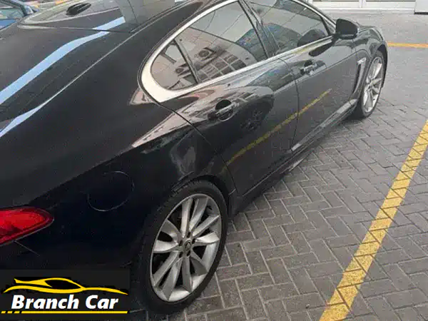 Jaguar XF 2012