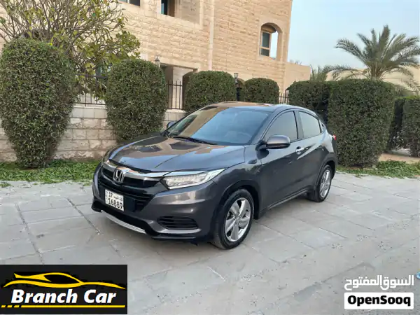 🌟 فرصة ذهبية: هوندا HRV 2020 فل كامل | بحالة الوكالة |...