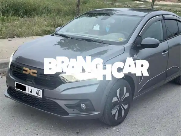 فرصة ذهبية في طنجة! داسيا لوجان جورني III 2024 ديزل –...