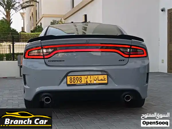 فرصة ذهبية: دودج تشارجر GT V6 خليجي 2017 | عداد 17 ألف كم فقط | تحت الضمان | مسقط
