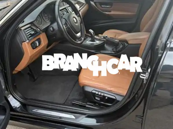 BMW الفئة الثالثة ديزل أوتوماتيك 2012 في فاس