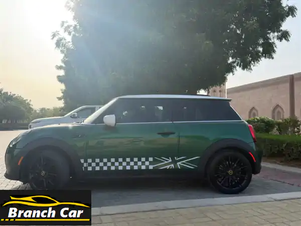 ميني كوبيه ⁦Cooper⁩ ⁦S⁩ ⁦2024⁩ كهربائية بألوان خضراء موديل الأمريكي مع مواصفات عالية