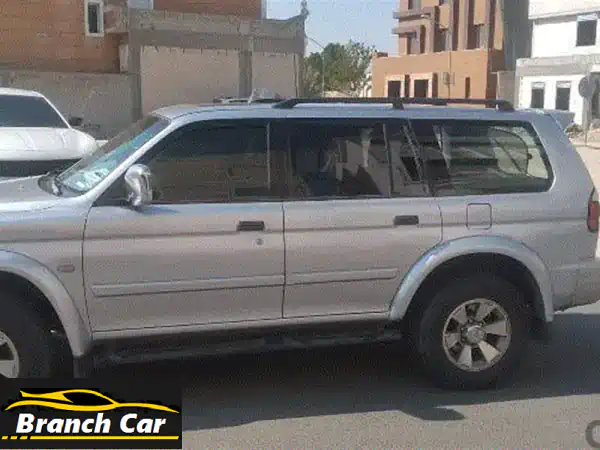 Mitsubishi Nativa 2005