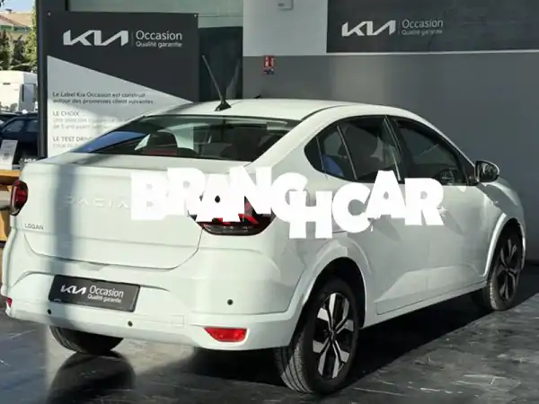 داسيا لوجان 3 2024 أوتوماتيك Expression | ضمان + قرض 0% | Kia Occasion