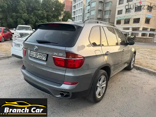BMW X5 2013 للبيع: فخامة المالك الأول | صبغ الوكالة | كامل المواصفات بحالة استثنائية