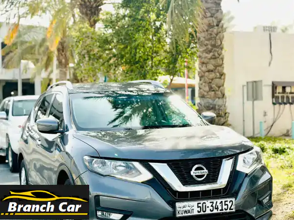 Nissan XTrail 20184x4 less driven 83 K Babtain Service