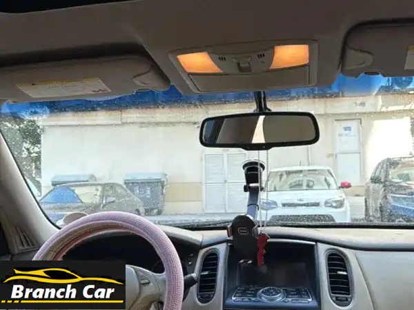 سيارة إنفنيتي موديل 2011 نظيفة وبحالة جيدة. موجودة...