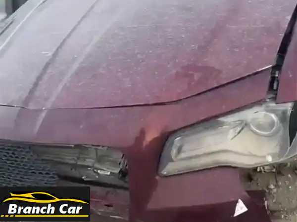 كرايسلر ⁦C300⁩ ⁦V8⁩ اكزاكتيف اعلى فئة و اندر لون عليها محول ⁦SRT⁩ بالكامل