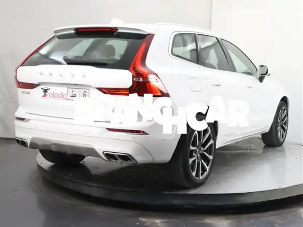 Volvo XC602.0T8462 Recharge AWD Plus Dark