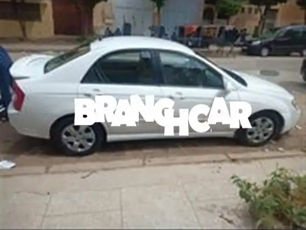 كيا سيراتو كل الخيارات