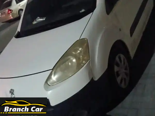 بيجو بارتنر مصفحة 2014: قوة، أمان، ضمان ماكينة وتأمين...