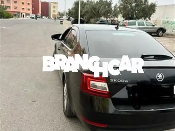 فرصة لا تُعوَّض: سكودا أوكتافيا 2014 ديزل يدوية بأغادير...